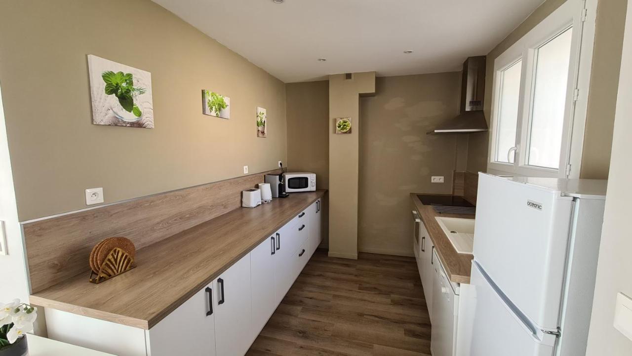 Appartement Moderne De 54 M, 2 Chambres La Seyne-sur-Mer Exteriör bild