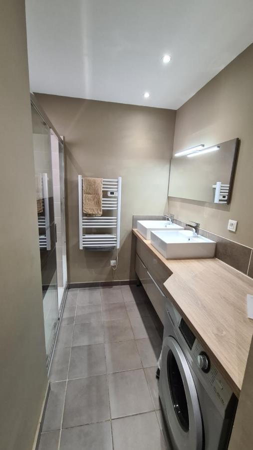 Appartement Moderne De 54 M, 2 Chambres La Seyne-sur-Mer Exteriör bild