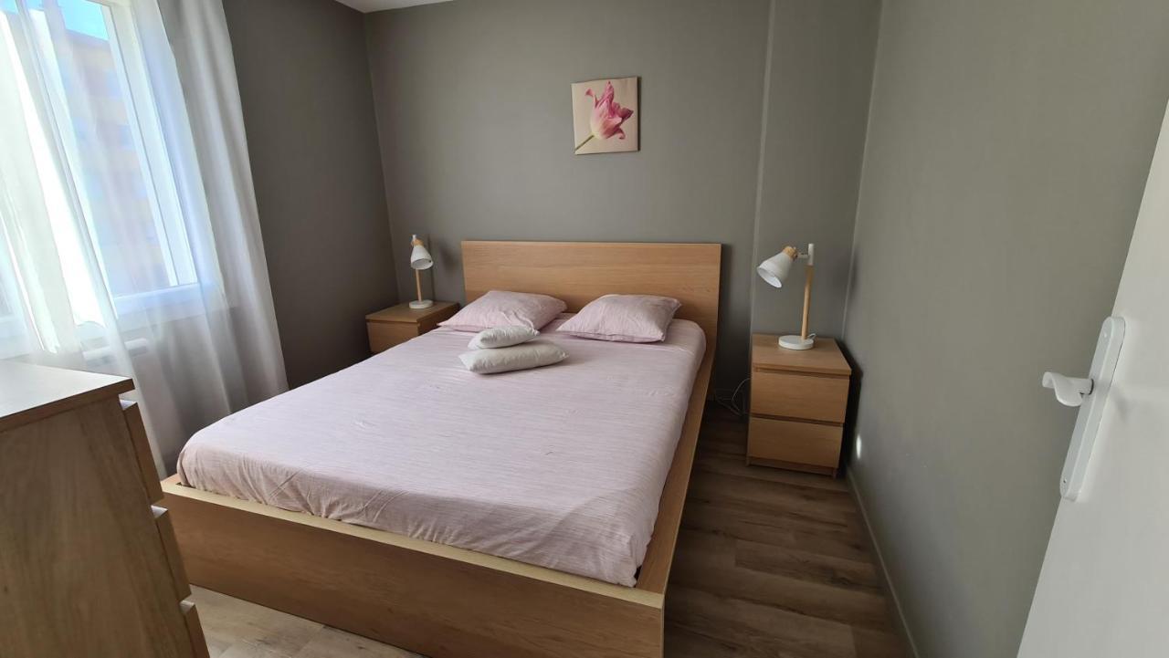 Appartement Moderne De 54 M, 2 Chambres La Seyne-sur-Mer Exteriör bild